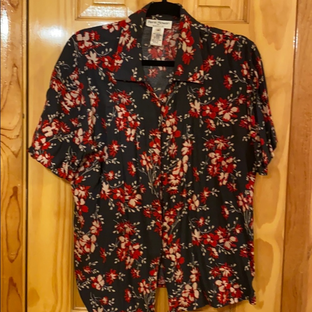 Gray red and white shirt sleeve top size 14